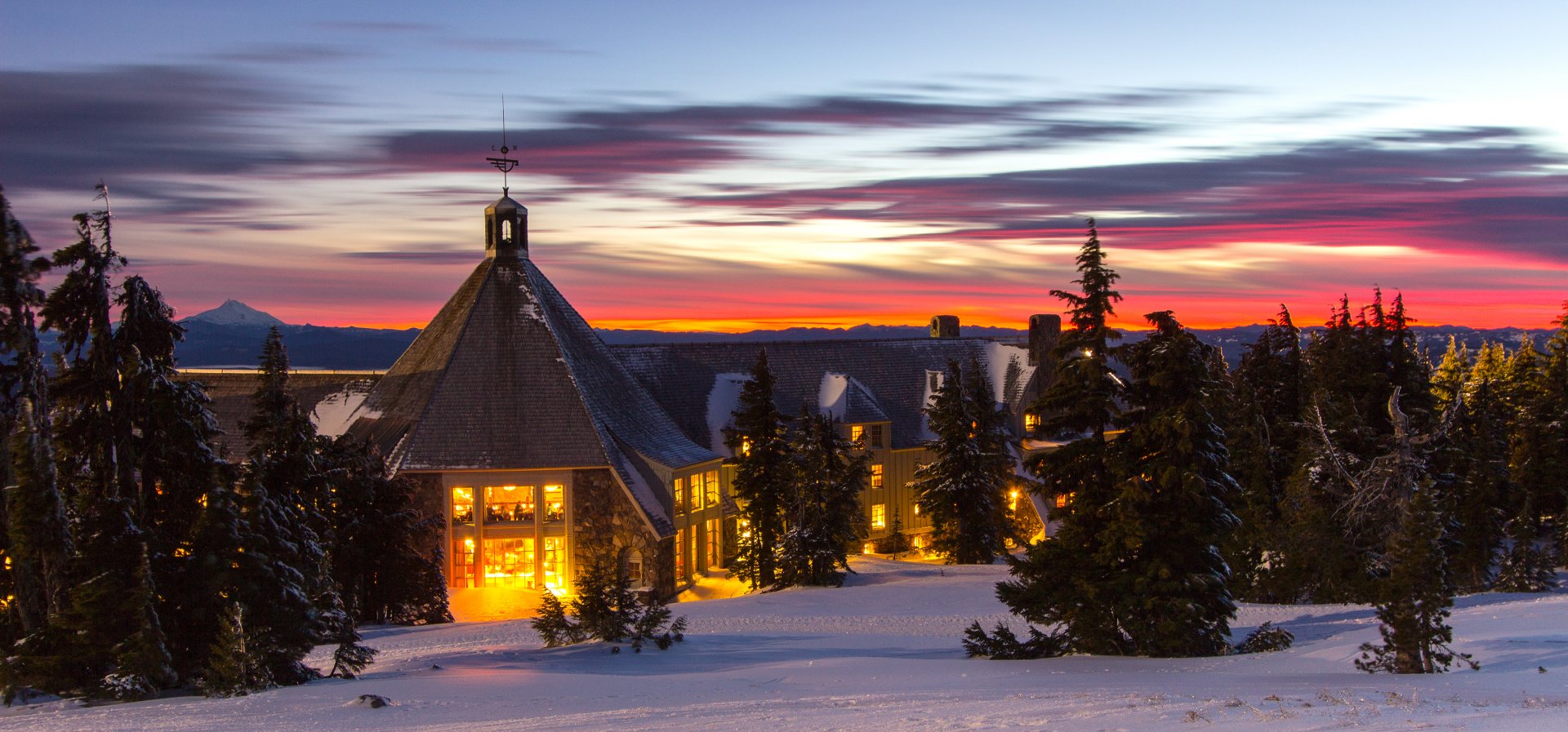 Timberline Lodge Visiting Media TrueTour